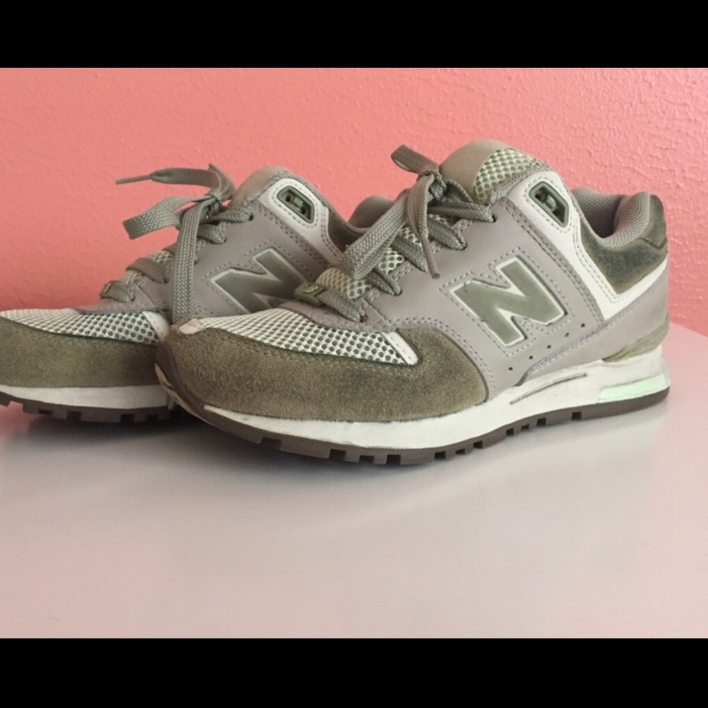 New Balance Sneakers